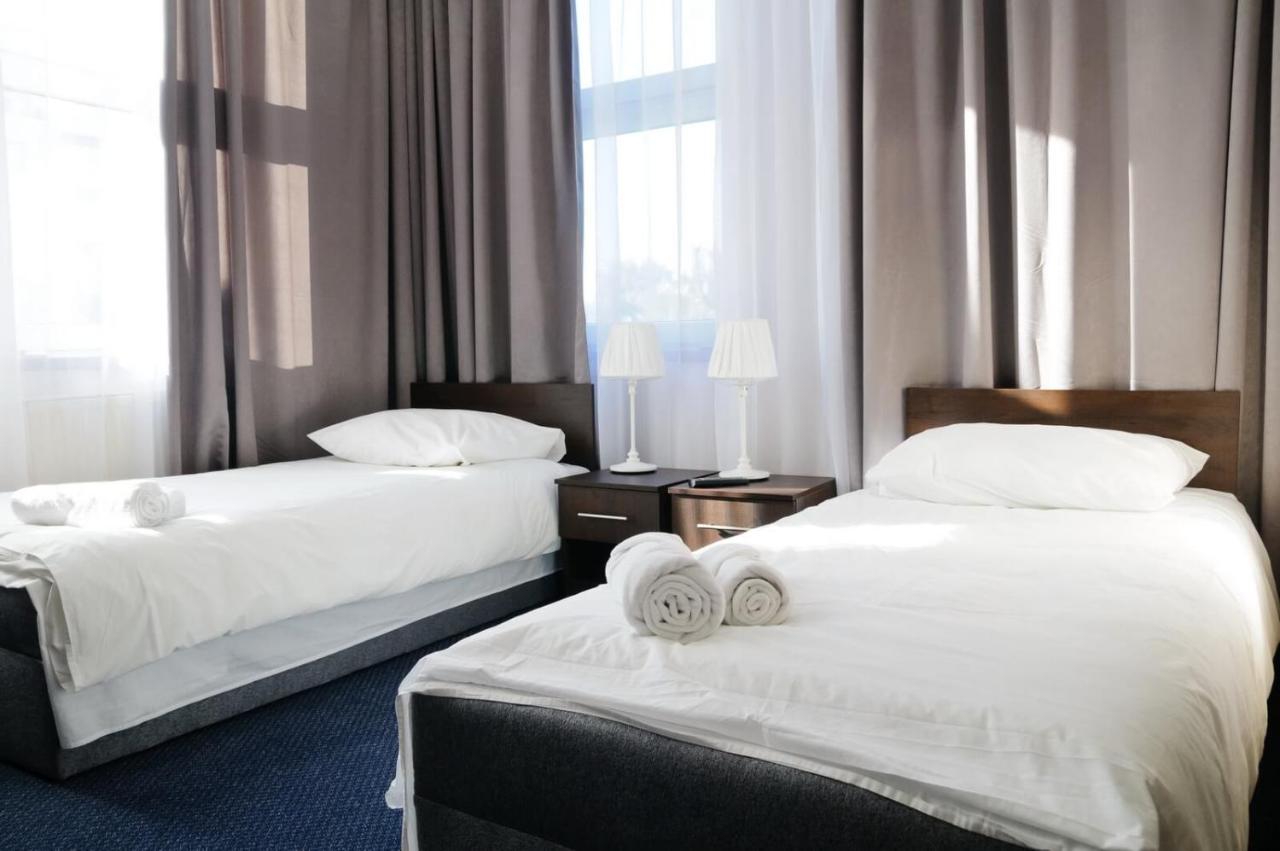 Baza Hotelowa Bobrowiecka 9 Варшава Екстериор снимка